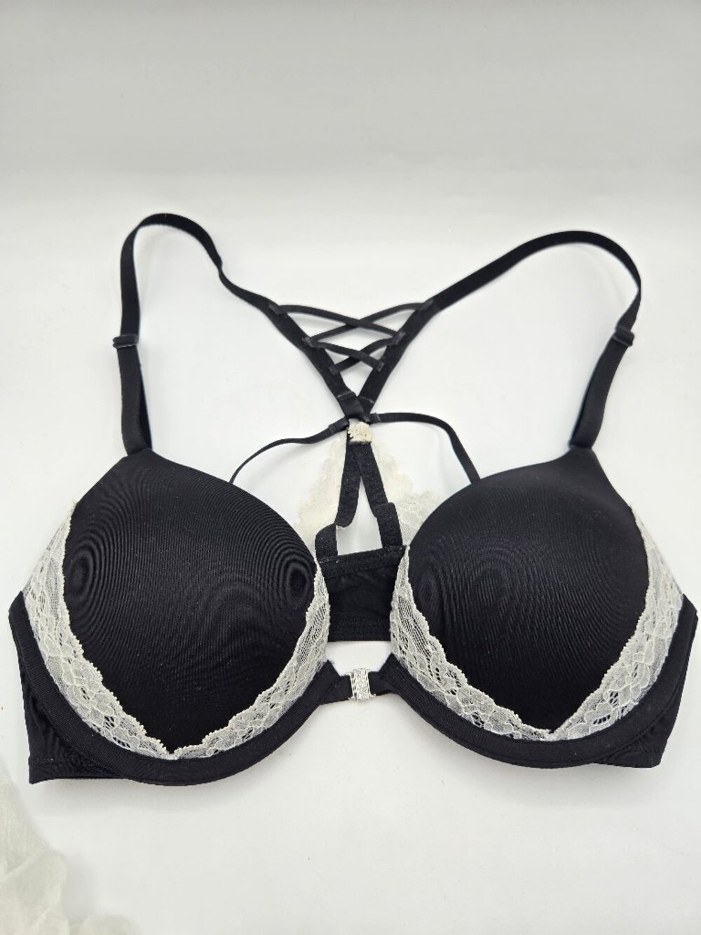 La Senza Black Push-Up Bra 32B Front Close [Standard/Racerback] "Hello Sugar